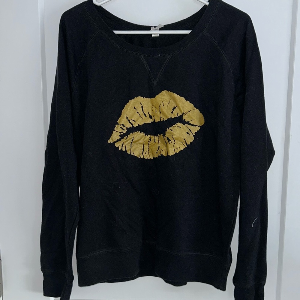 Live & Tell Gold Kiss Crewneck Sweater